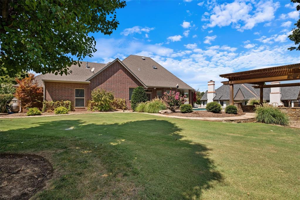 5904 Oak Forest Road