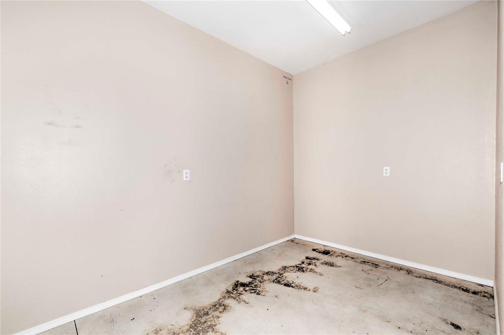 1516 Timberlake Drive