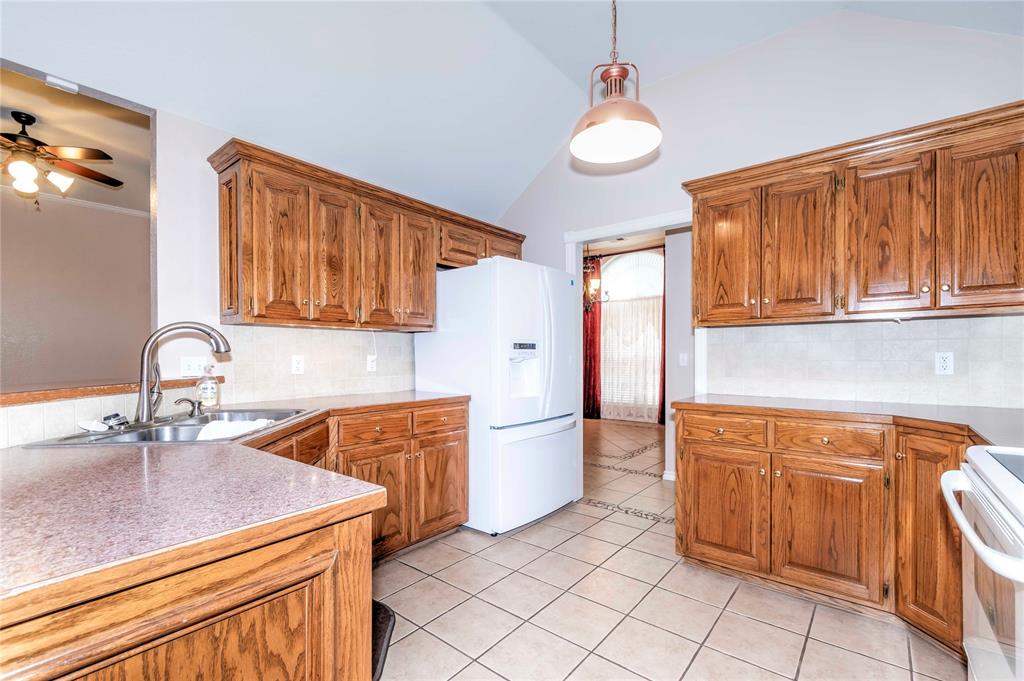 1516 Timberlake Drive