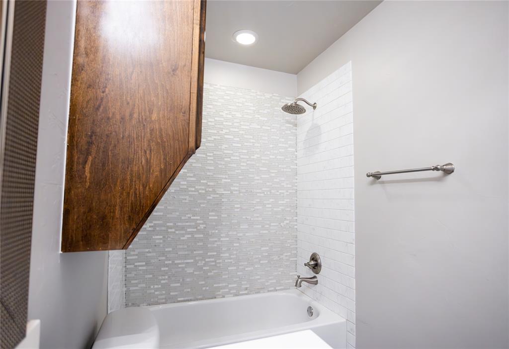 11929 NW 136th Terrace