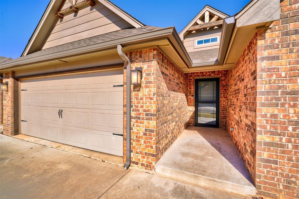 11209 SW 41st Terrace