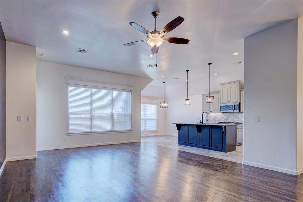 11209 SW 41st Terrace