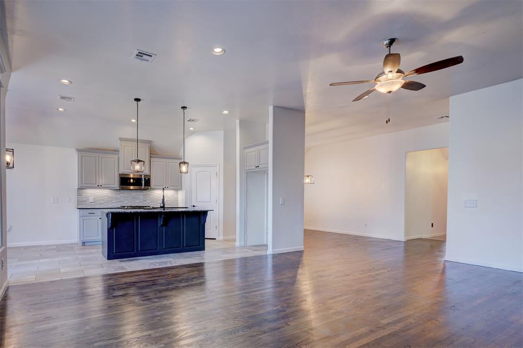 11209 SW 41st Terrace