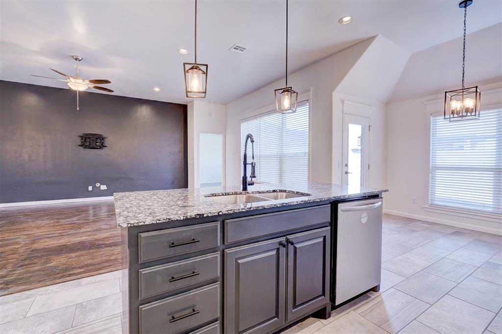 11209 SW 41st Terrace