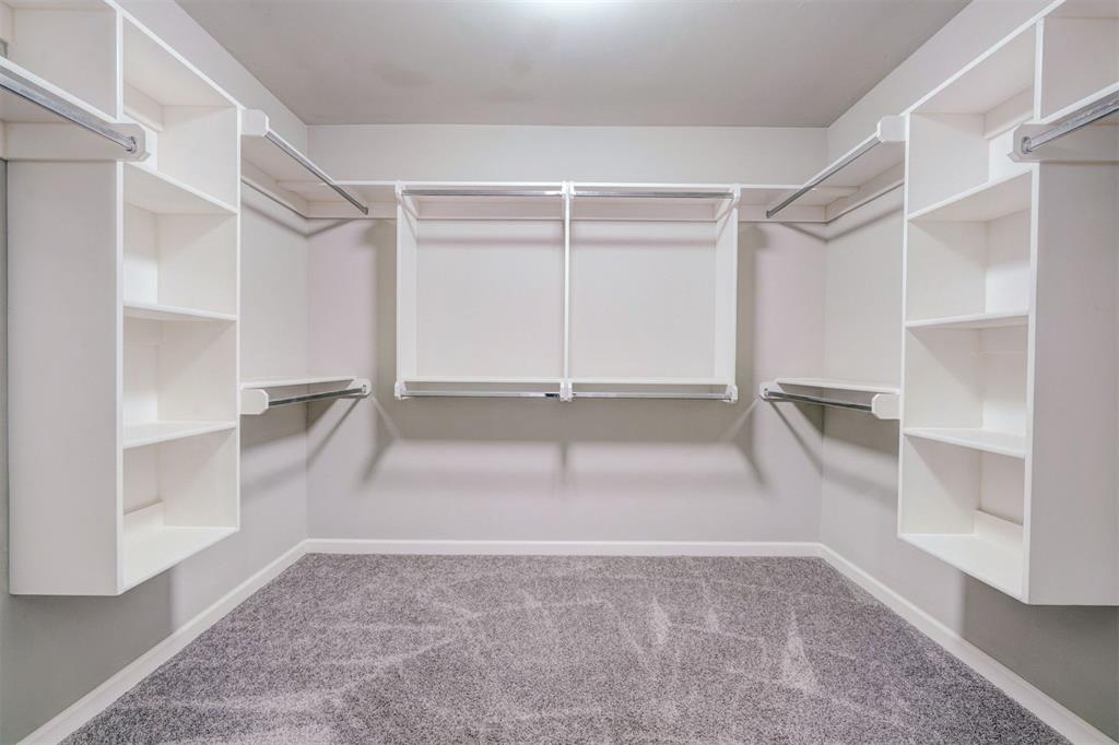 11209 SW 41st Terrace