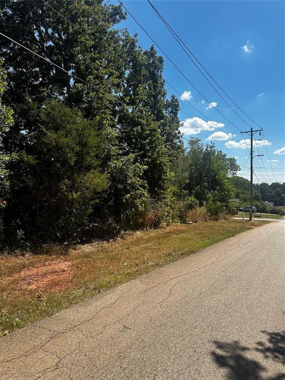 624 N Oakwood Avenue