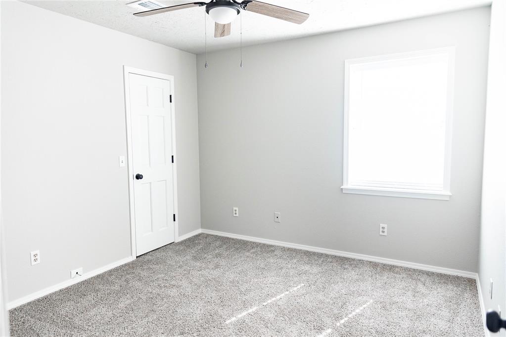 201 E Park Plaza Drive