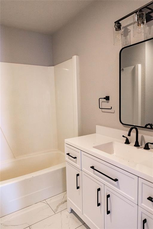 201 E Park Plaza Drive