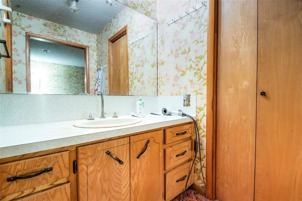 51978 W 201st Street