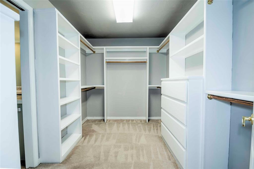 2701 S Mar Vista Street