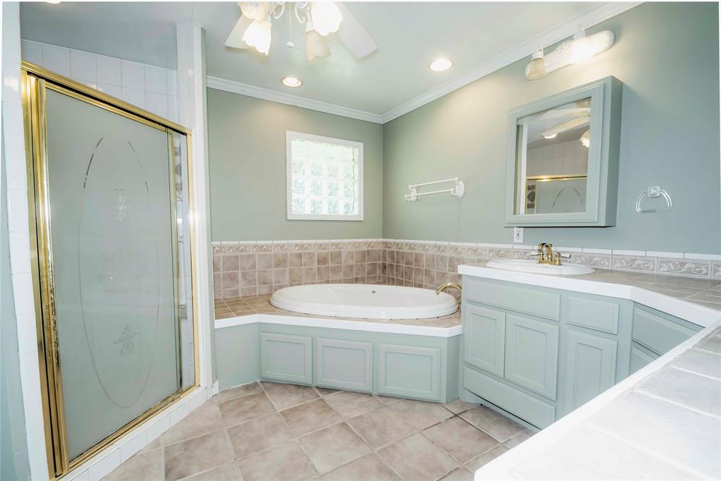 2701 S Mar Vista Street