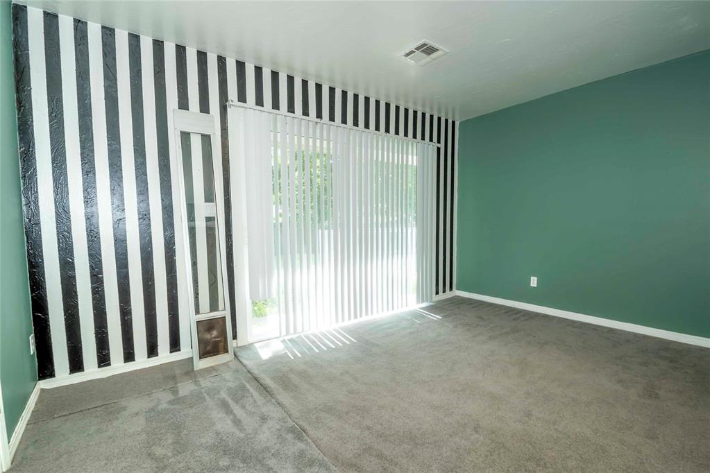 2701 S Mar Vista Street