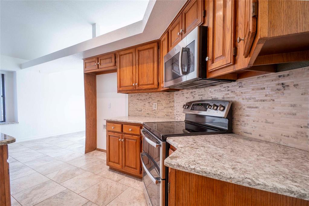 1717 Rocky Mountain Way