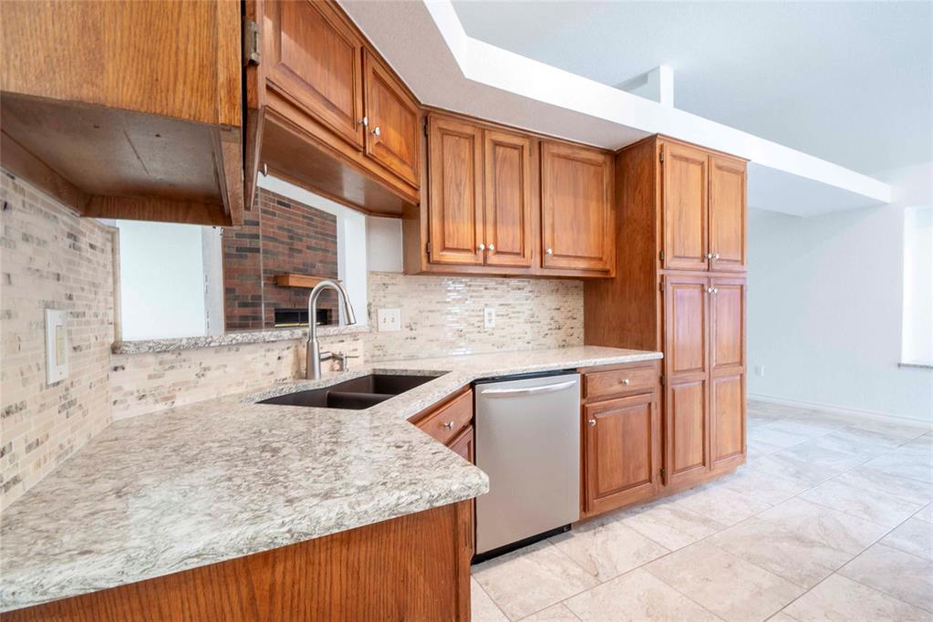 1717 Rocky Mountain Way