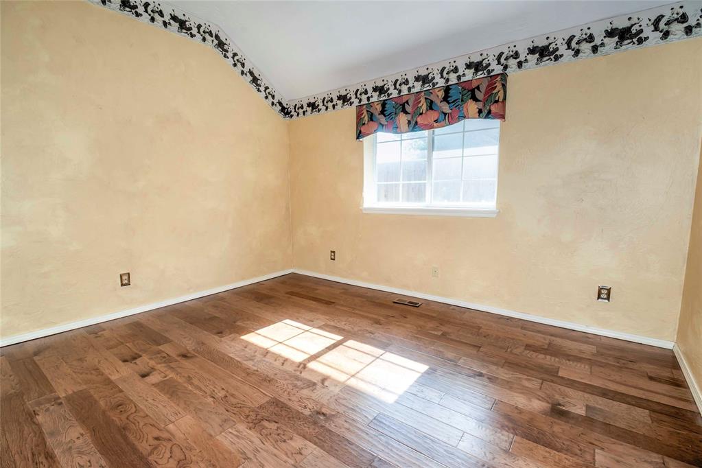 8621 NW 121st Street