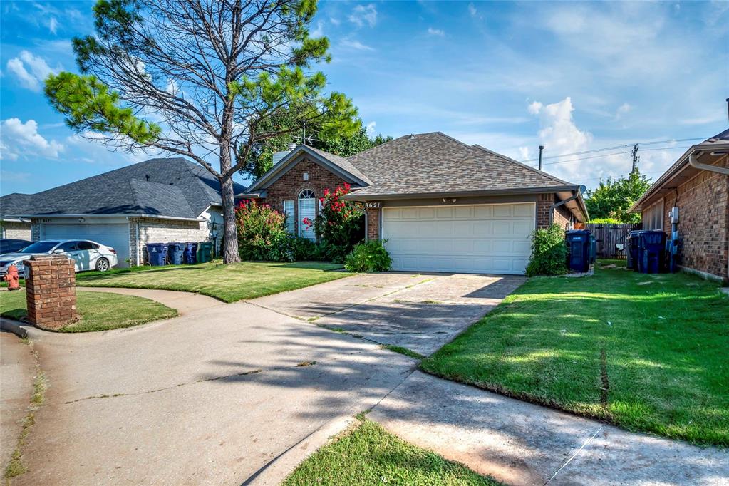 8621 NW 121st Street