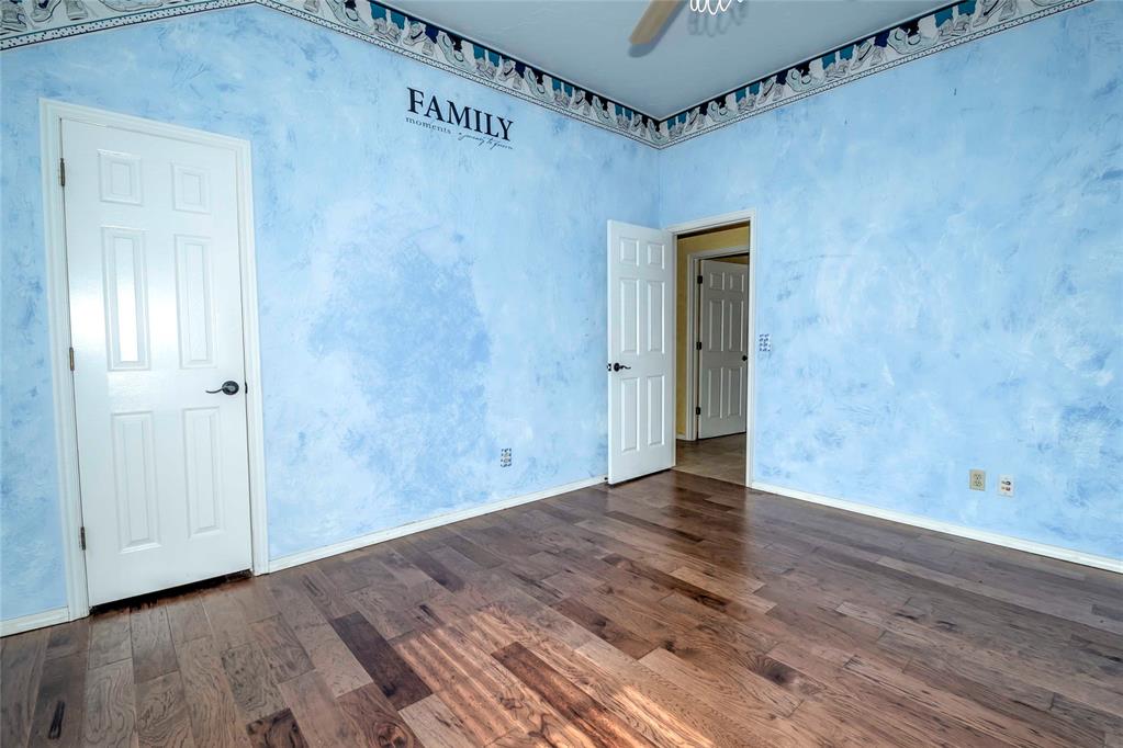 8621 NW 121st Street