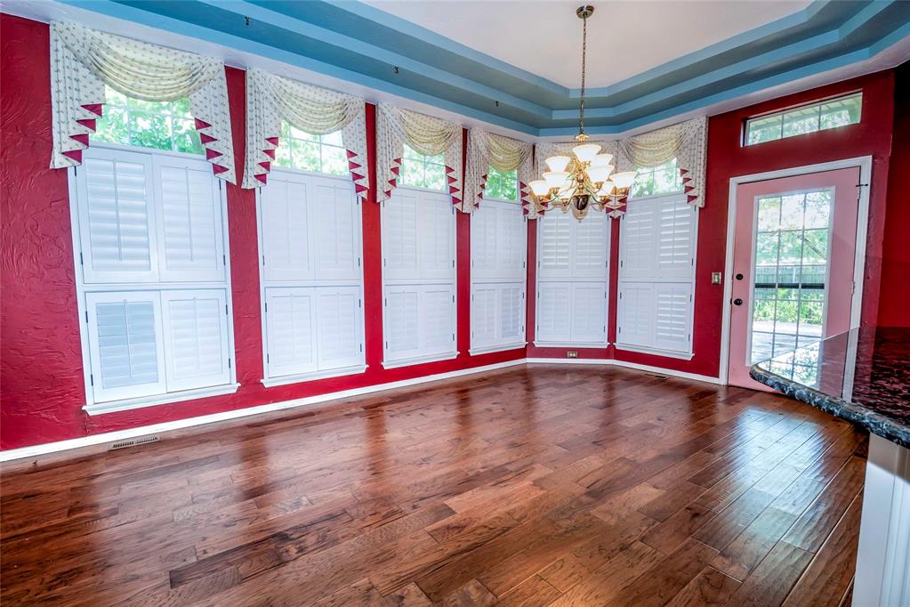 8621 NW 121st Street