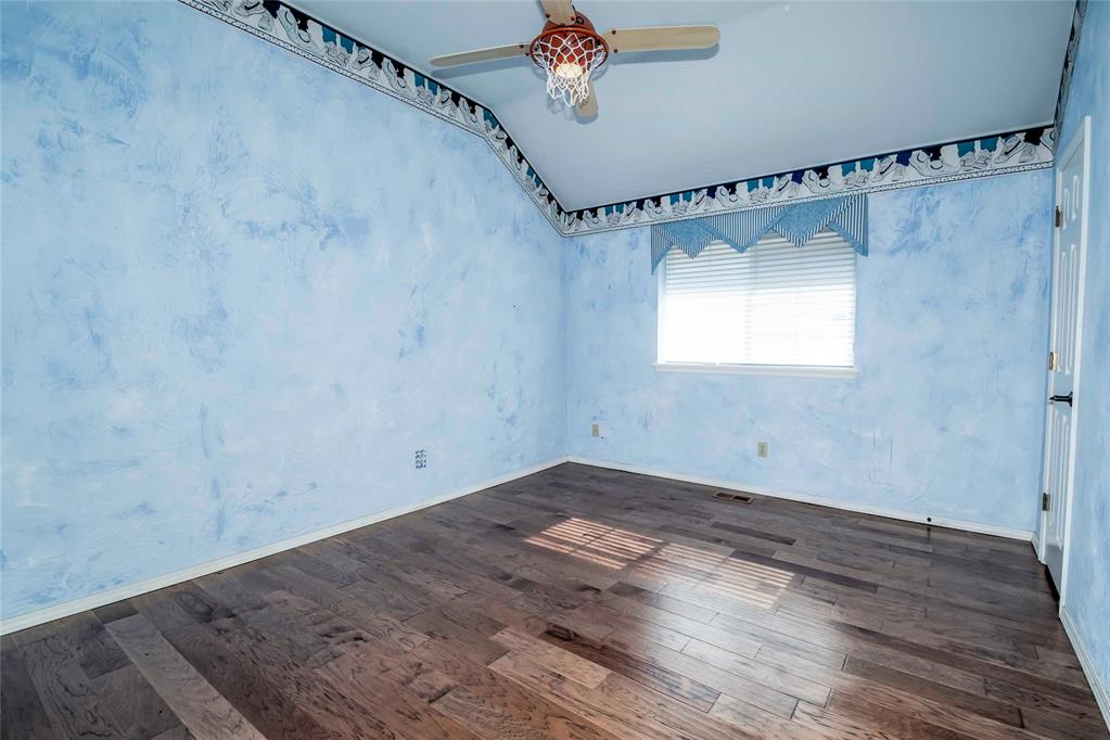 8621 NW 121st Street