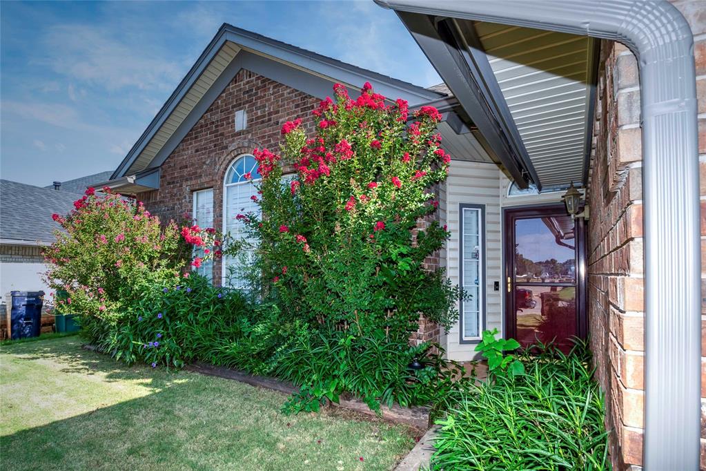 8621 NW 121st Street