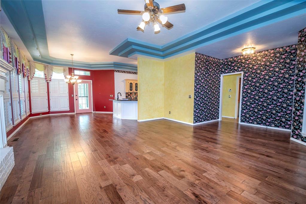 8621 NW 121st Street