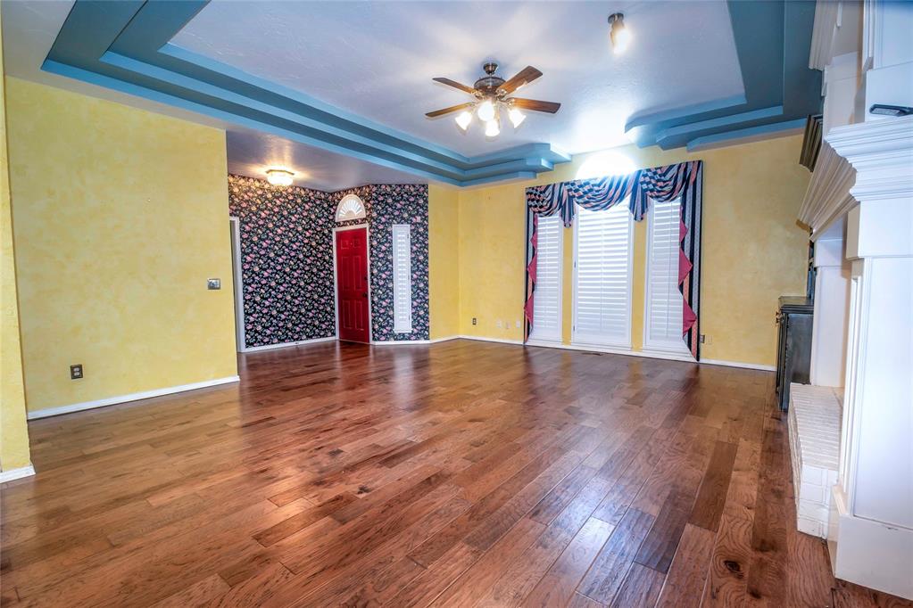 8621 NW 121st Street