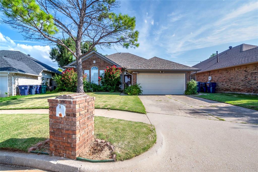 8621 NW 121st Street