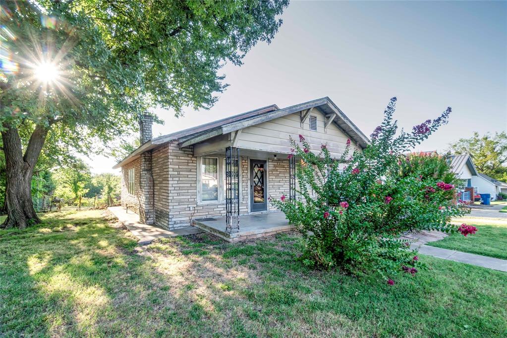 802 Bennett Boulevard