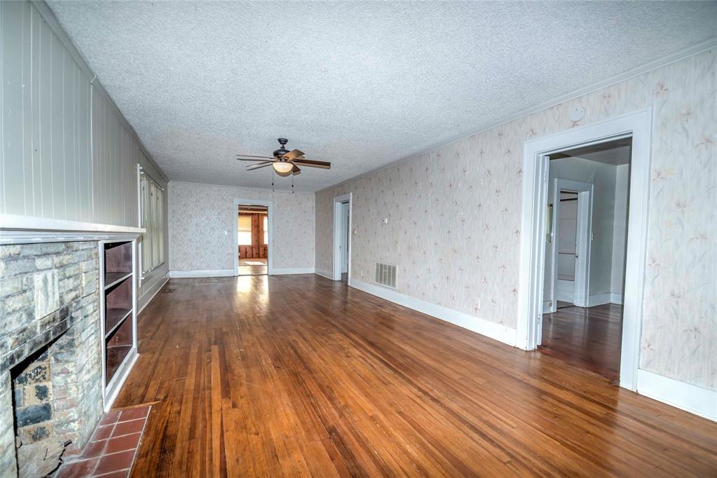 802 Bennett Boulevard