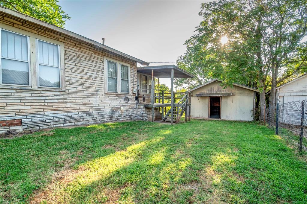 802 Bennett Boulevard