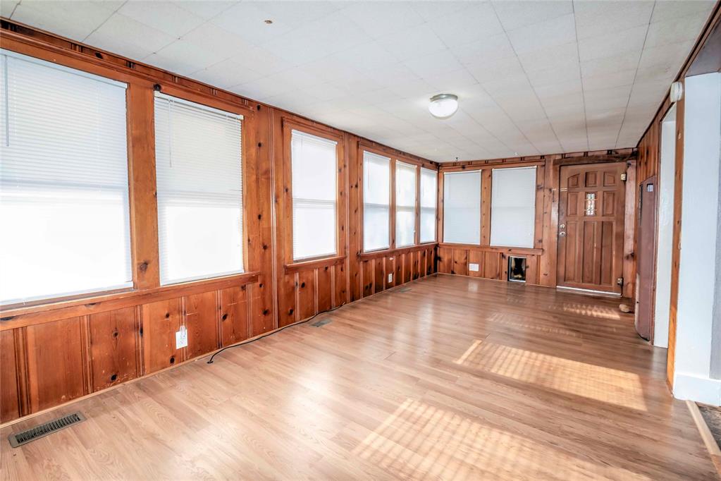 802 Bennett Boulevard