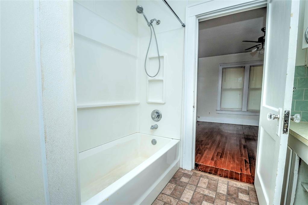 802 Bennett Boulevard