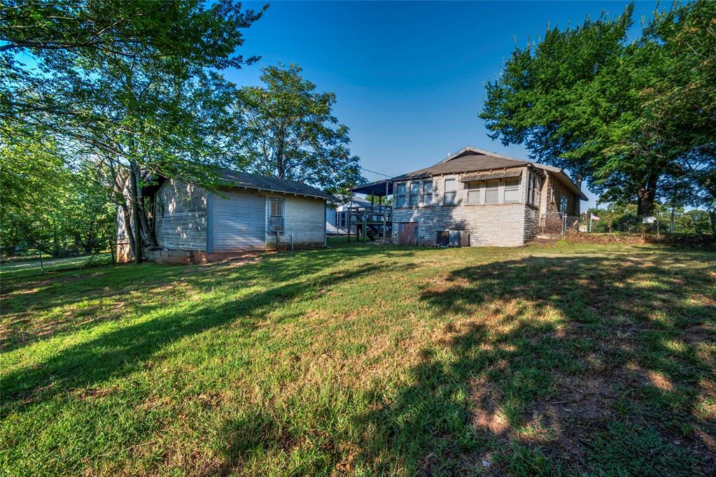 802 Bennett Boulevard