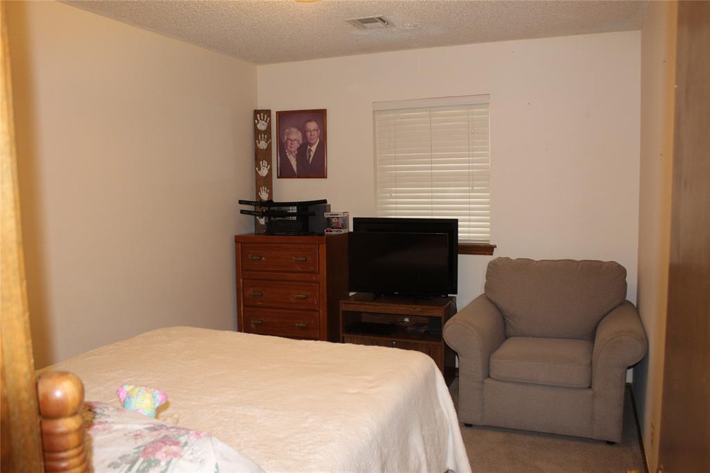 900690 S Oak Ridge Drive