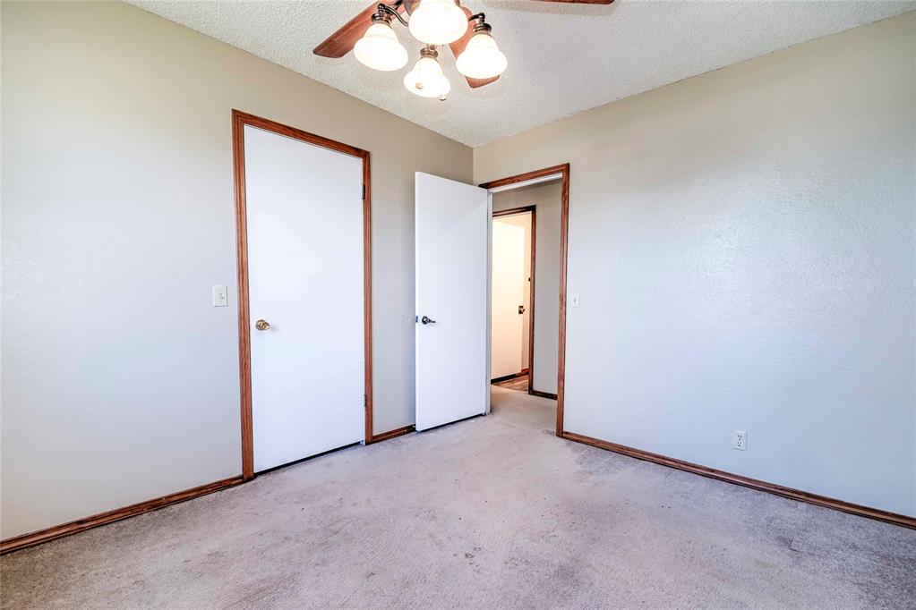 410 N Flanagan Avenue