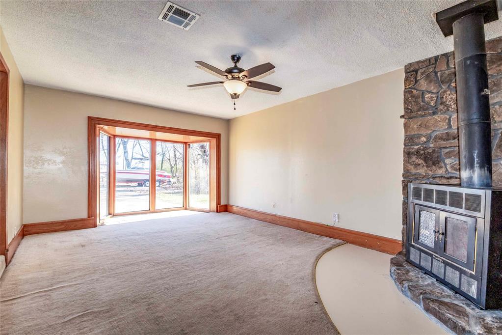 410 N Flanagan Avenue