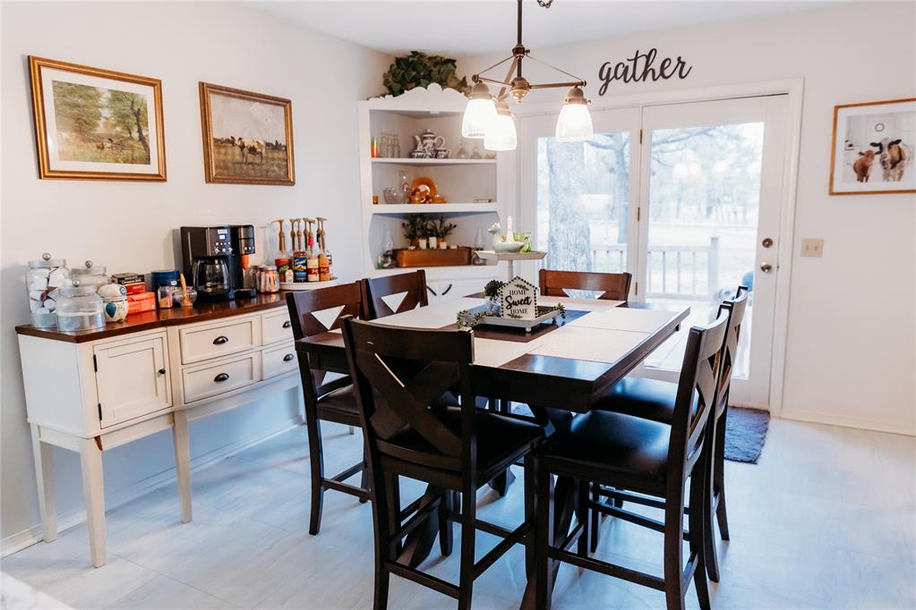 341872 E Hill Street