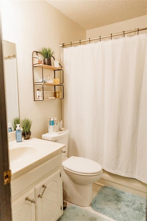 341872 E Hill Street