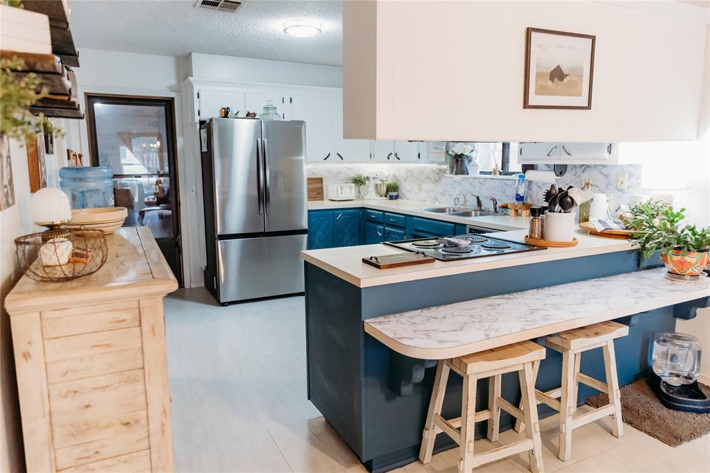 341872 E Hill Street