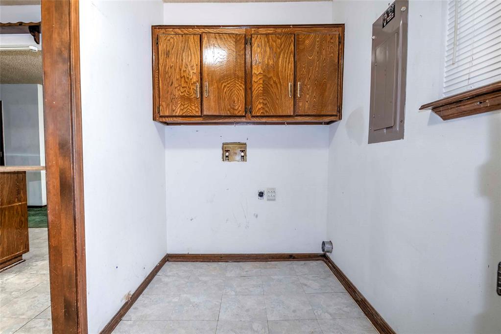 352529 E 850 Road