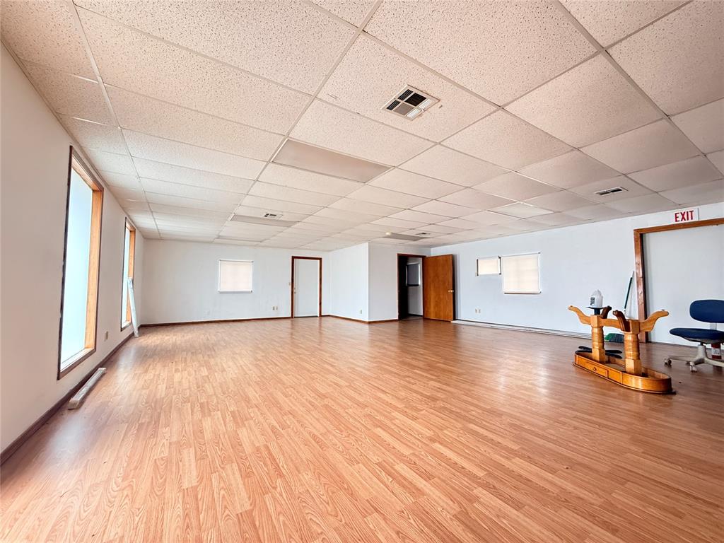 1204 Manvel Avenue