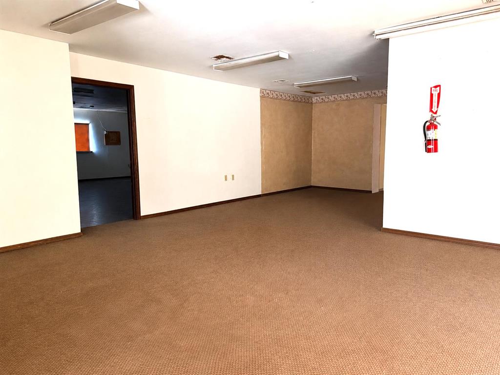 1204 Manvel Avenue