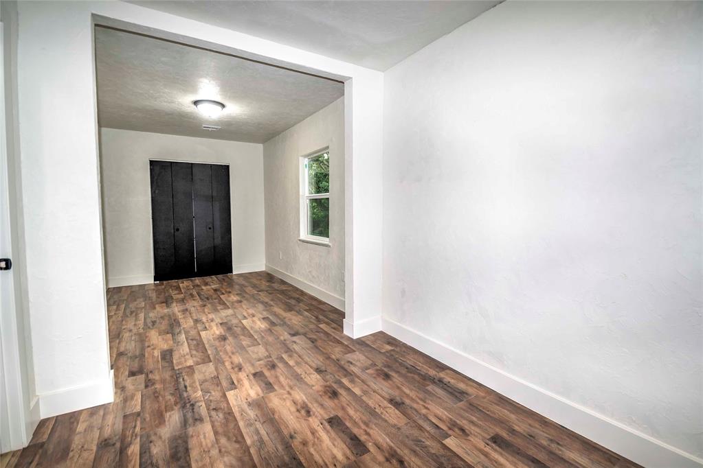 105 S Broadway