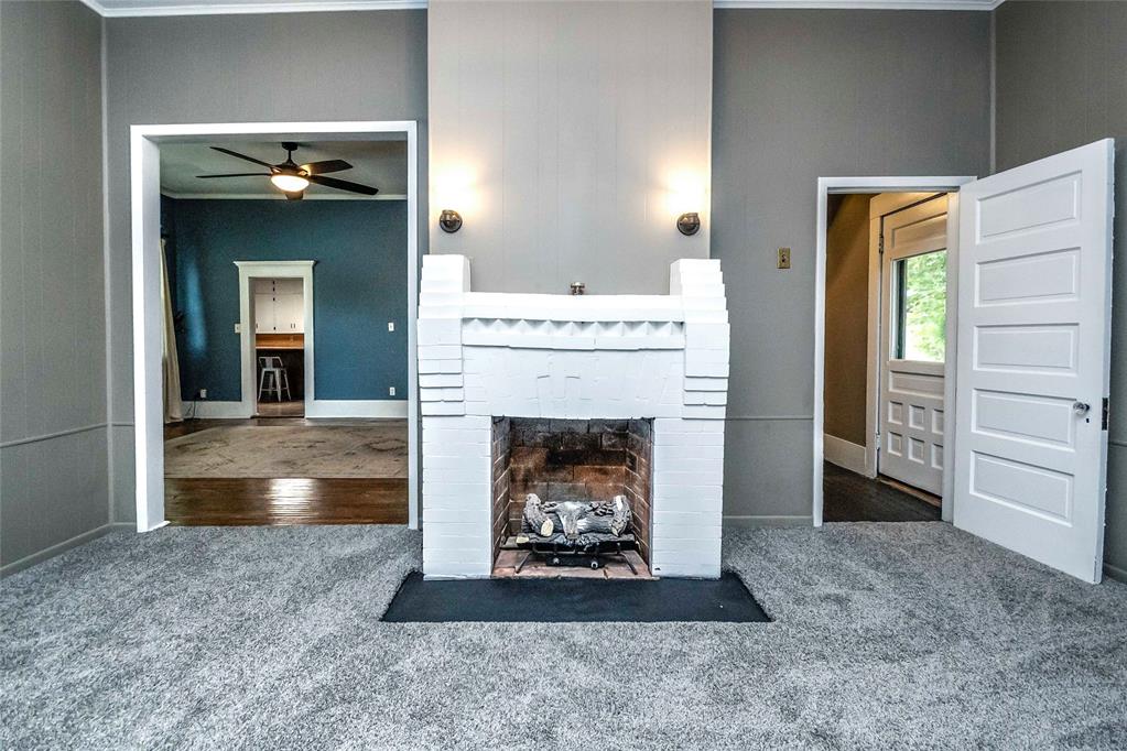 115 W 5th Street