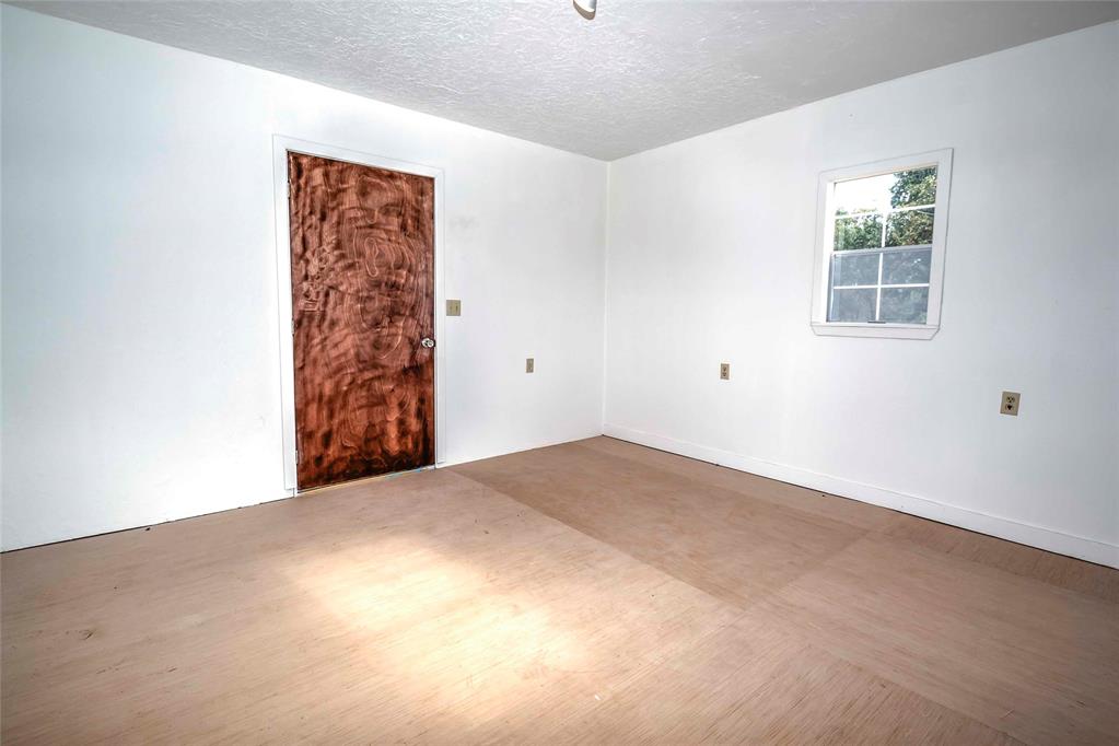 349493 E 850 Road