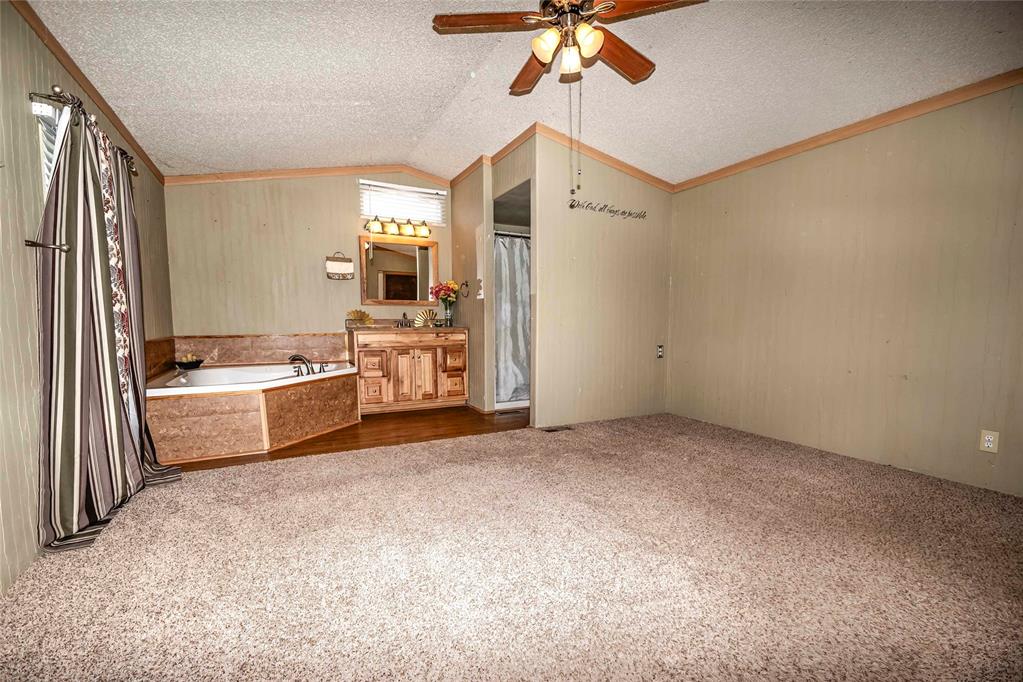 349493 E 850 Road