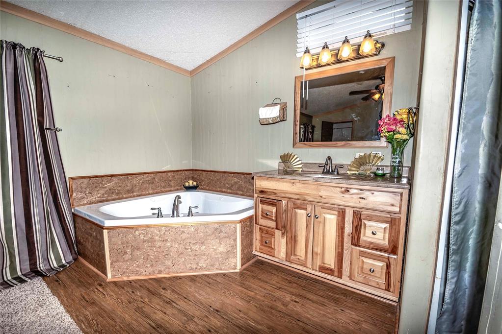 349493 E 850 Road