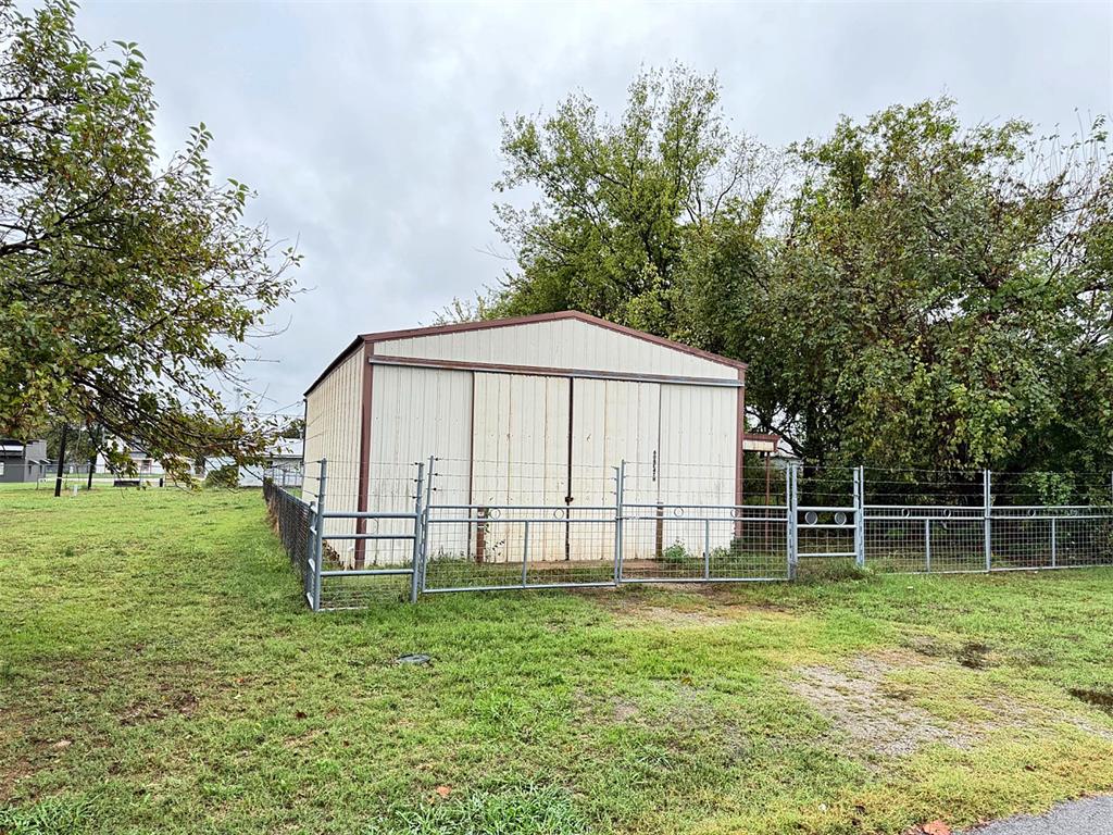 610 E 4th Street Stroud Ok Us 74079 Okc1253840