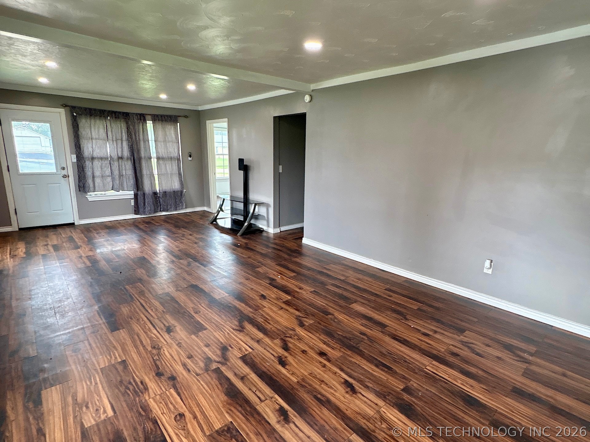 410 E 2nd Street