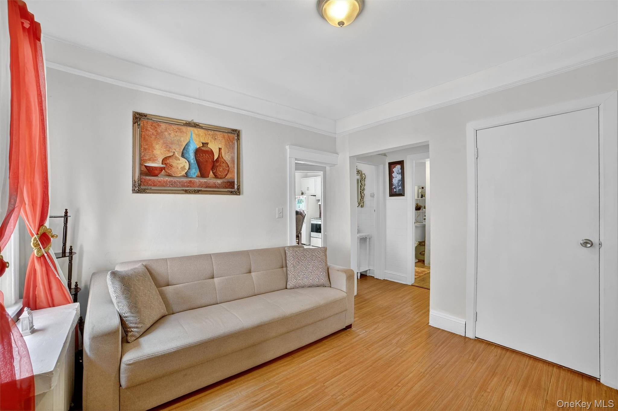 140 Beekman Avenue